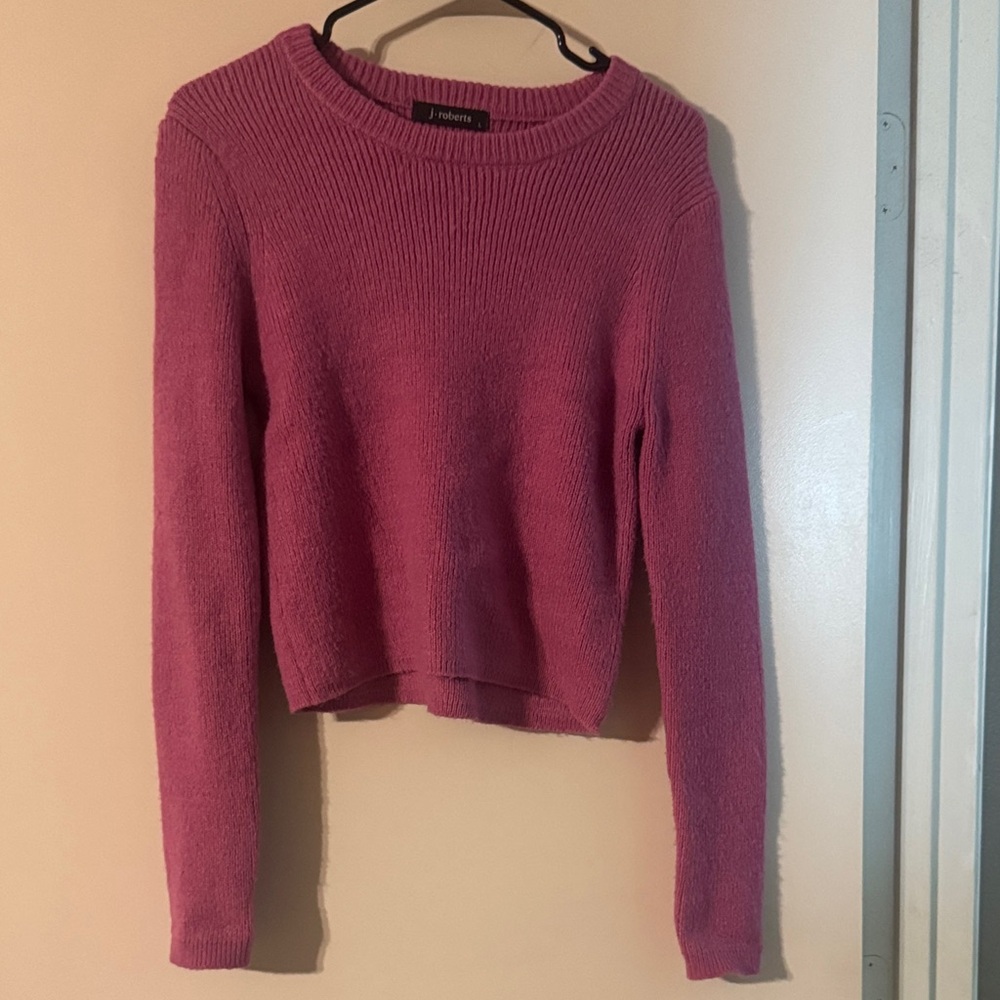 J. Robert’s Pink Crew Neck Sweater